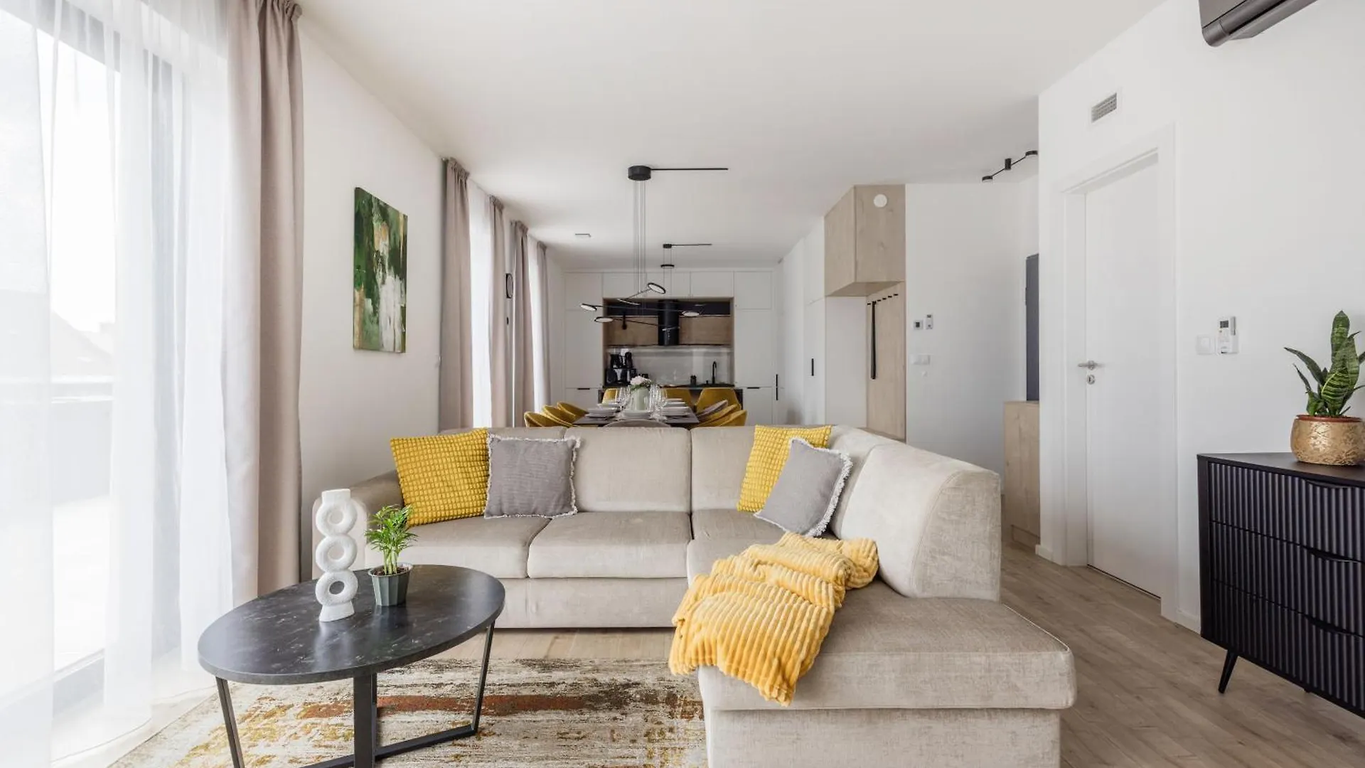 Skyline Living - Penthouse With Terrace And Parking Lejlighed Budapest